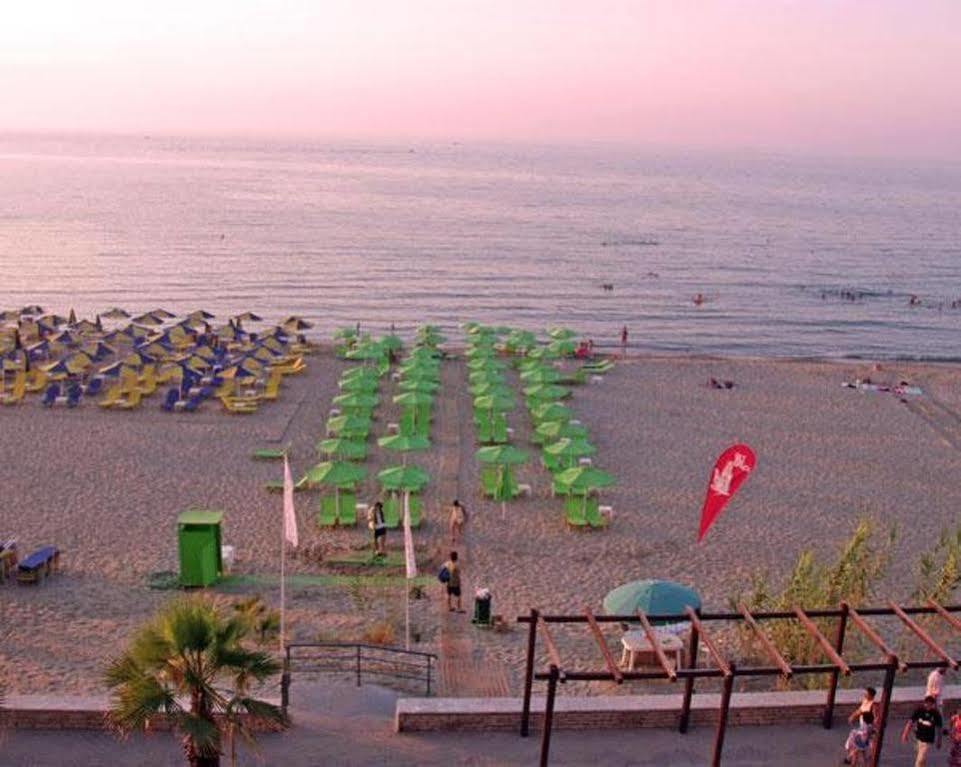 Poseidon Hotel Ρέθυμνο Εξωτερικό φωτογραφία